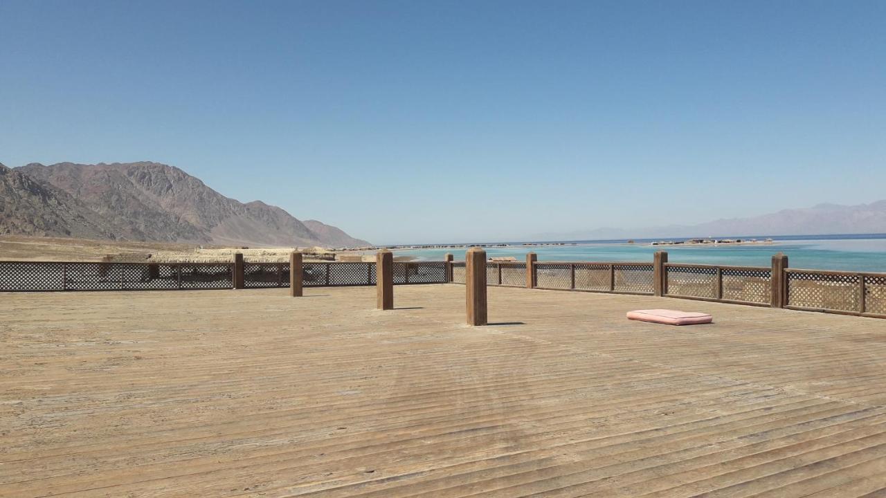 Laguna Beach & Restaurant Dahab Exteriör bild