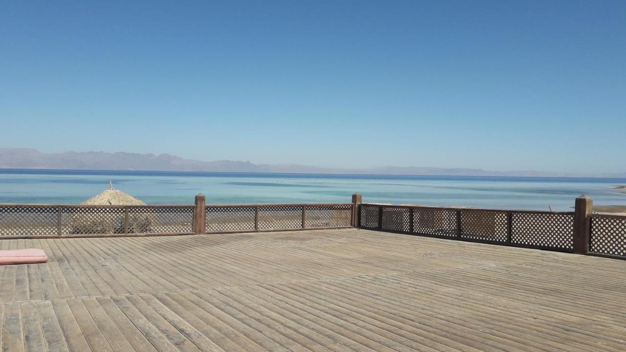 Laguna Beach & Restaurant Dahab Exteriör bild